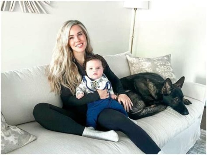 Amanda Singleton Height, Weight, Net Worth, Age, Birthday, Wikipedia, Who, Nationality, Biography