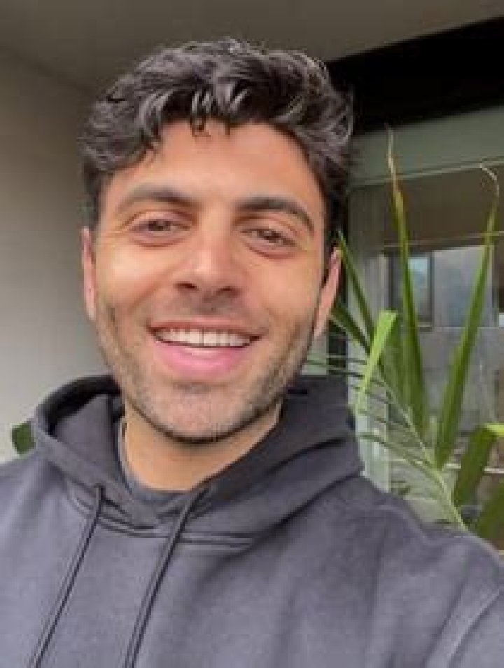 Amir Manoly Height, Weight, Net Worth, Age, Birthday, Wikipedia, Who, Nationality, Biography