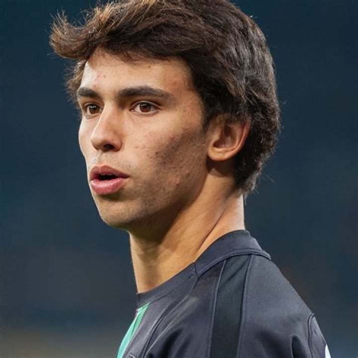 Is Joao Felix Hair Real? Long Hairstyle