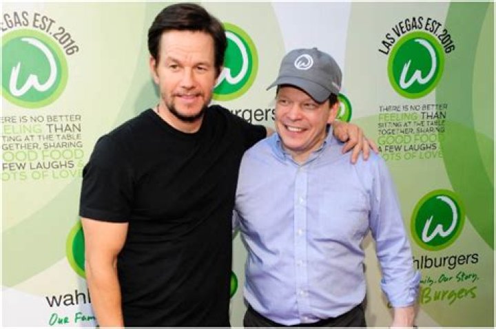 Paul Wahlberg Height, Weight, Net Worth, Age, Birthday, Wikipedia, Who, Nationality, Biography