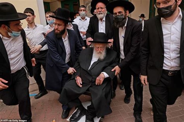 
Rabbi Chaim Kanievsky Died At The Age Of 94- Leader of Lithuanian Ultra-Orthodox Community’s Funeral 