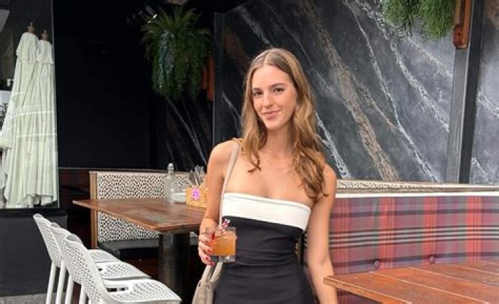 
Who is Emily Feld? Age, Height, Boyfriend, Parents, Net Worth 